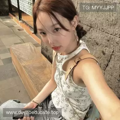 解泳榕